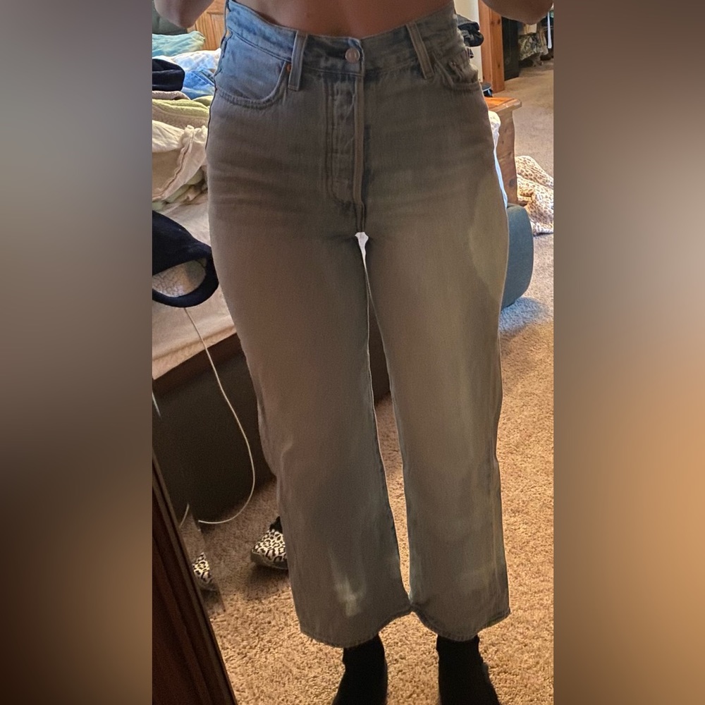Levi’s Ribcage Straight - Picture 5 of 5